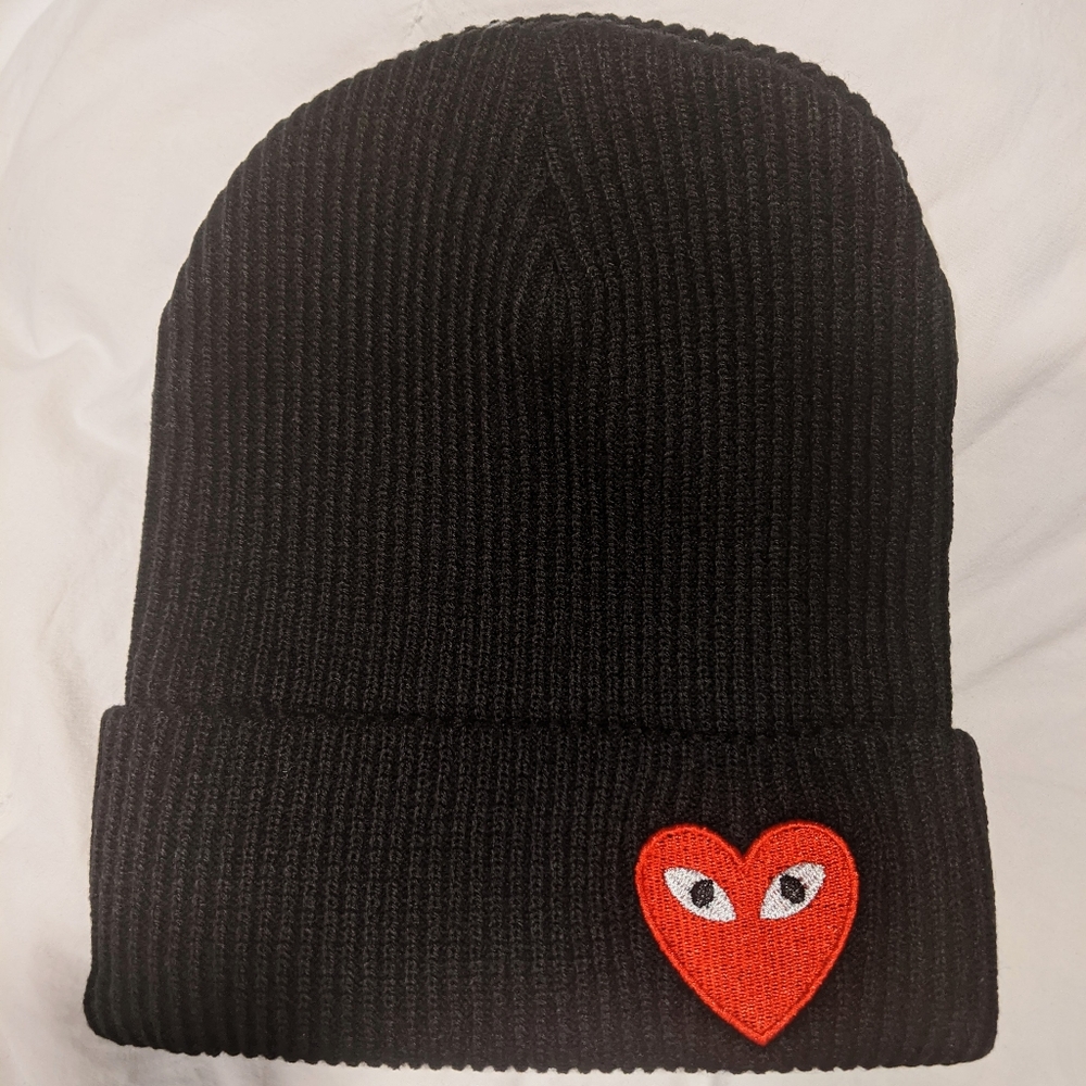 Black Comme des Garçons beanie.